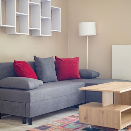 Metro Wilanowska Comfortable Apartment Warschau Exterior foto